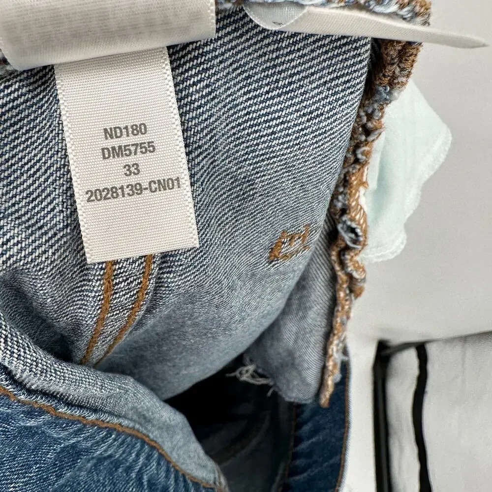 MADEWELL The Perfect Jean Short in Burnett Wash: TENCEL™ Lyocell Edition // 33